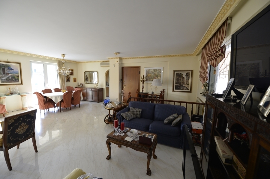 (For Sale) Residential Maisonette || Athens Center/Athens - 168 Sq.m, 3 Bedrooms, 799.000€ 