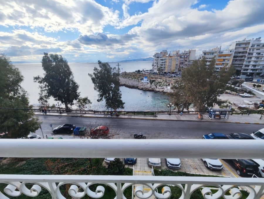 (For Sale) Residential Apartment || Piraias/Piraeus - 100 Sq.m, 2 Bedrooms, 450.000€ 