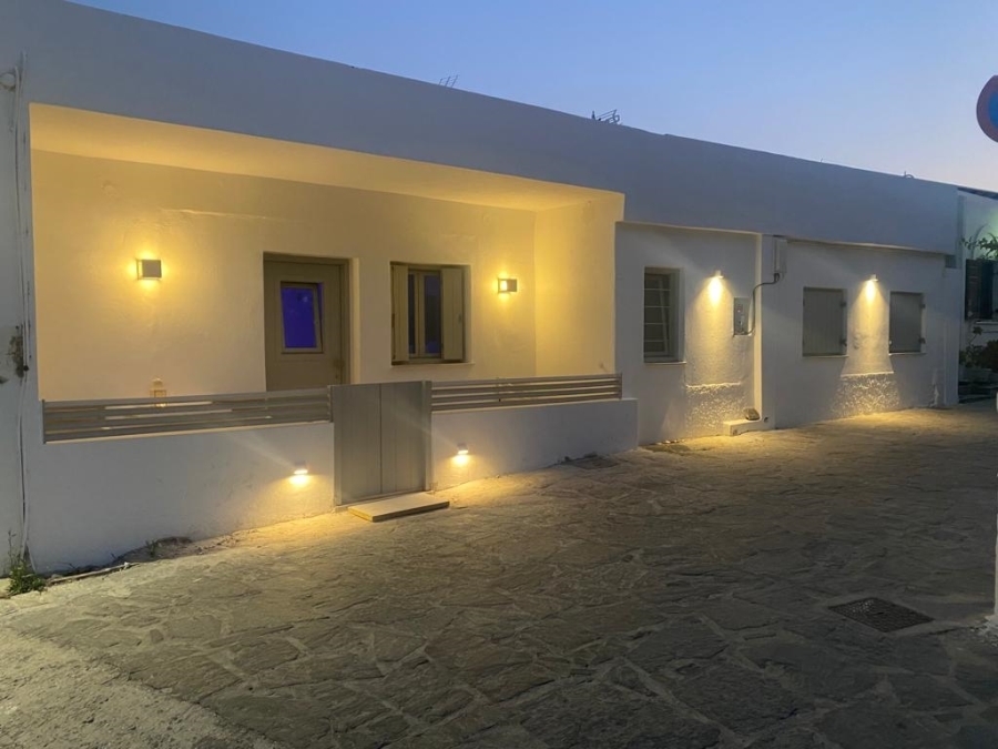 (For Sale) Residential Detached house || Cyclades/Paros - 60 Sq.m, 1 Bedrooms, 250.000€ 