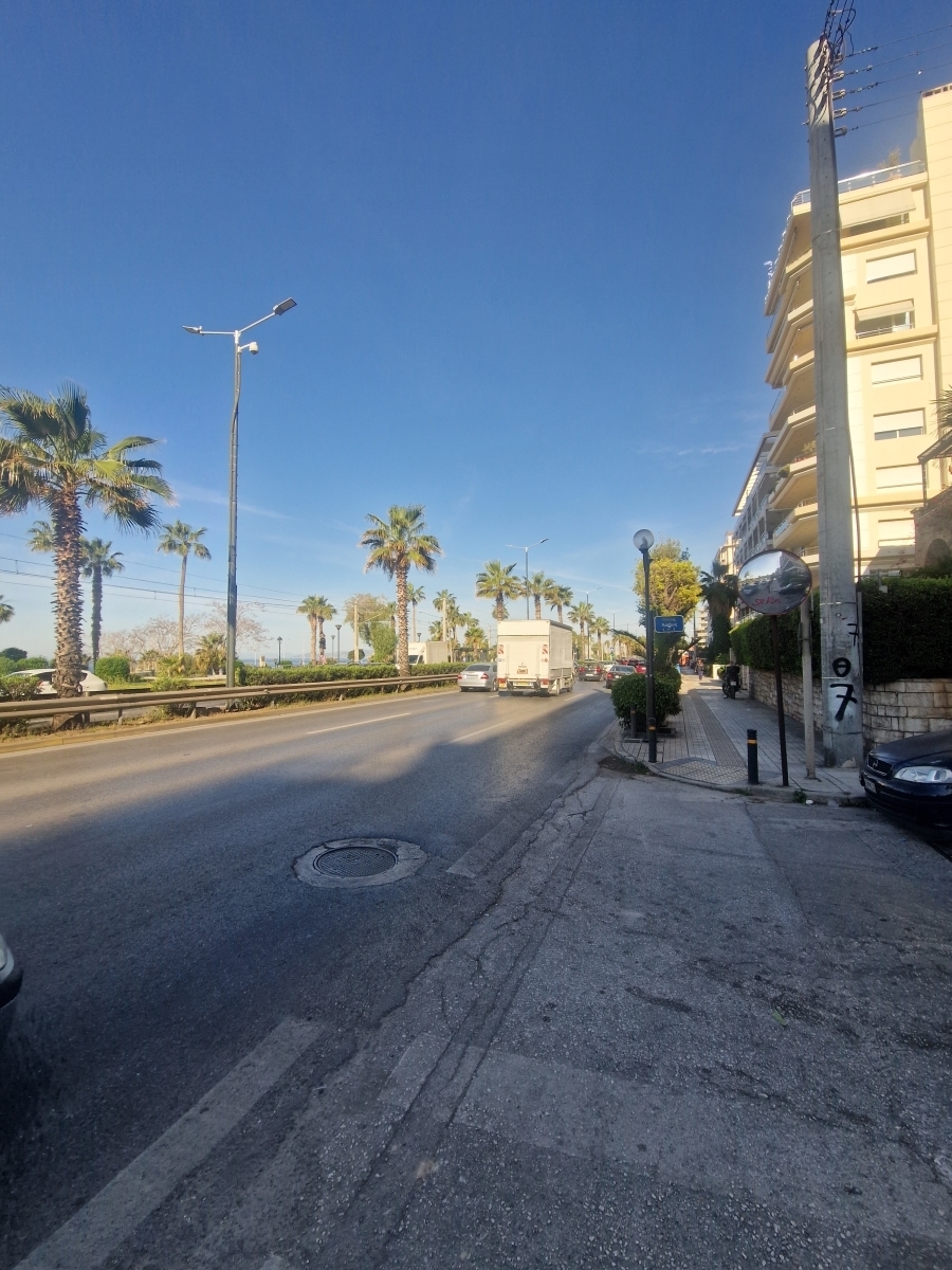 (For Sale) Residential Apartment || Athens South/Palaio Faliro - 65 Sq.m, 2 Bedrooms, 140.000€ 