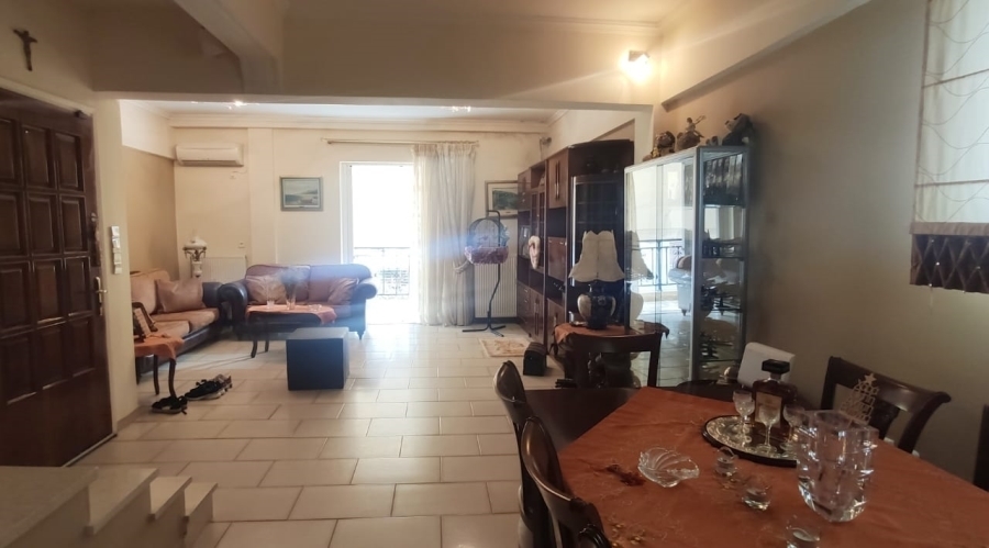 (For Sale) Residential Maisonette || Piraias/Nikaia - 204 Sq.m, 3 Bedrooms, 260.000€ 