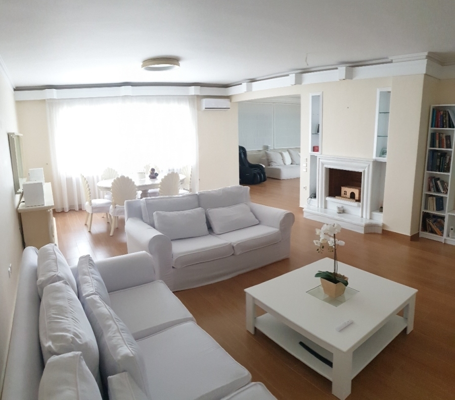 (For Sale) Residential Apartment || Athens South/Glyfada - 200 Sq.m, 3 Bedrooms, 840.000€ 