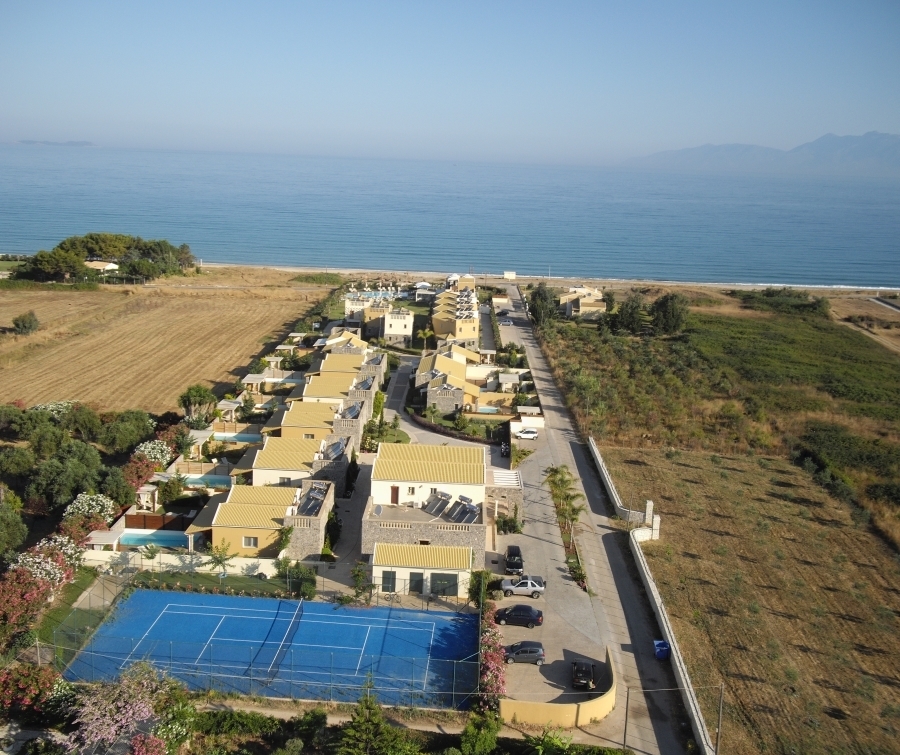 (For Sale) Commercial Hotel || Corfu (Kerkira)/Thinalio - 2.370 Sq.m, 7.500.000€ 